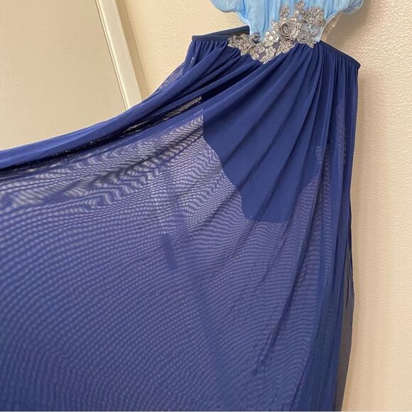 Revolution solo Tenth House FALLING SLOWLY
RC23871 lyrical dress LC-large child - Picture 6 of 12